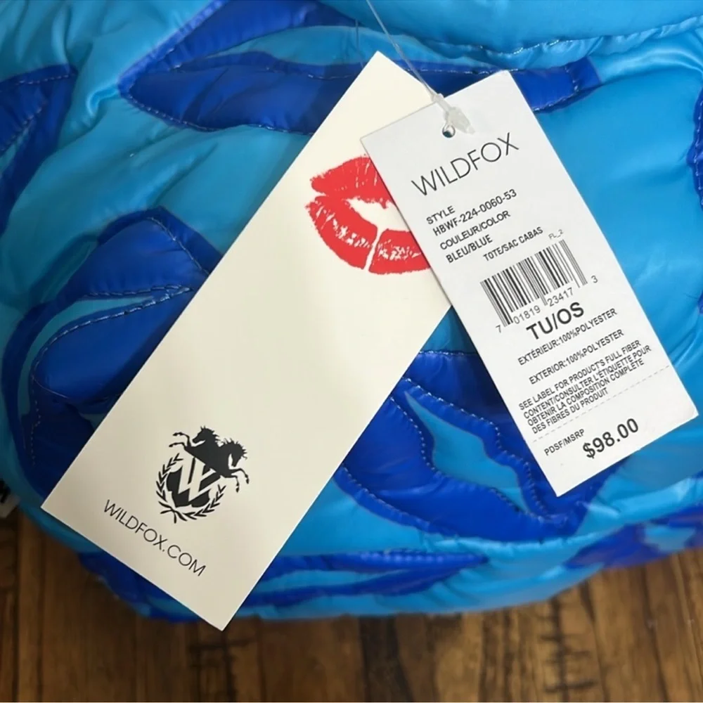 Wildfox Quilted Blue Puffy Tote Bag blue Lips Pattern Travel large bag NWT Zip